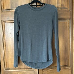 Athleta long sleeve top